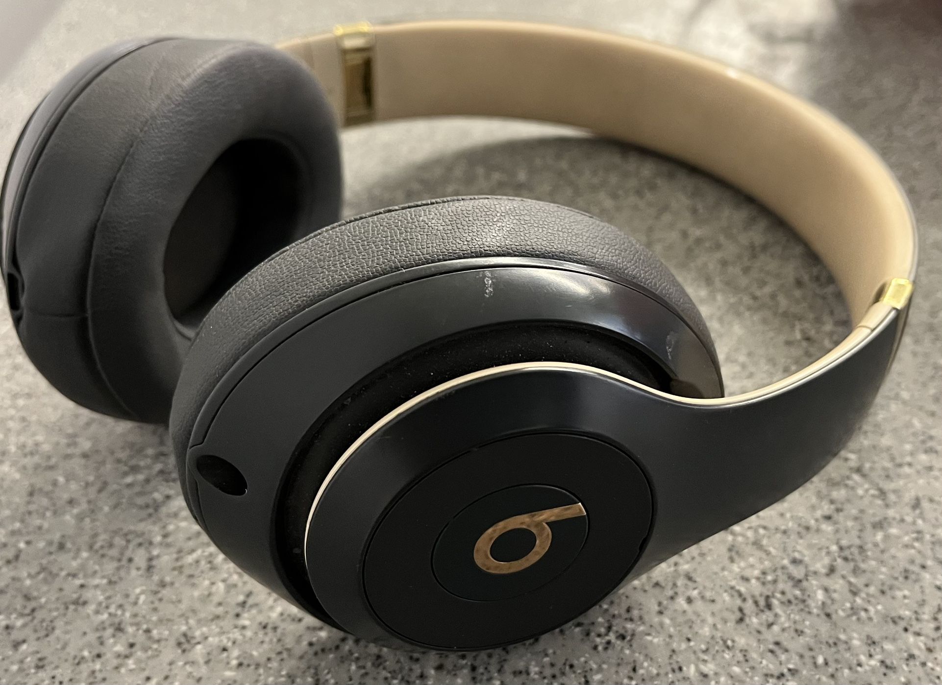 Beats Studio 3 Headphones