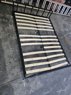 Black Metal Queen Bed Frame with Wooden Slats
