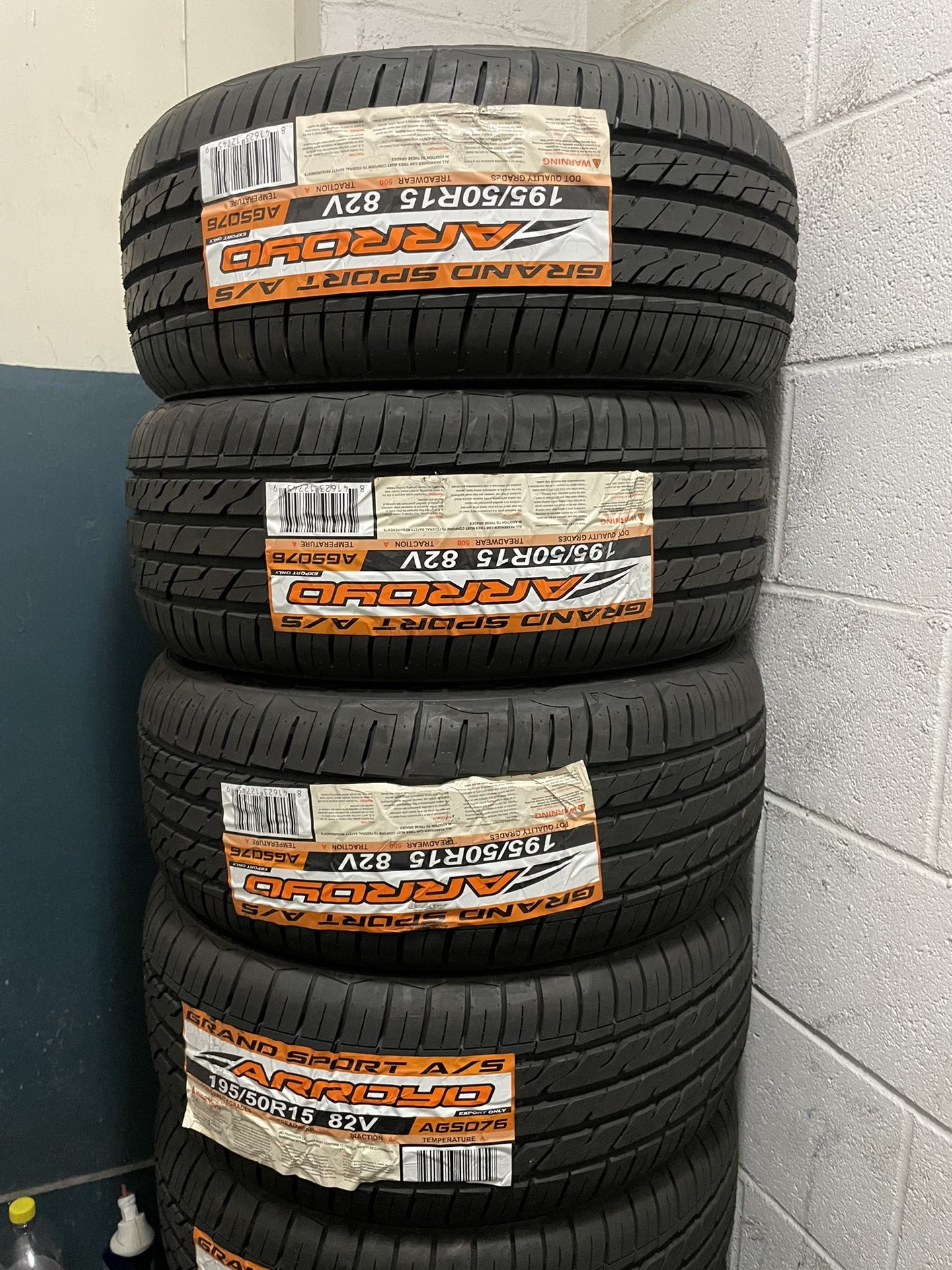 Vendo Un Set 195/50R15 Marca Arroyo