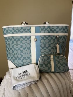 Authentic Coach Signature CC Tote