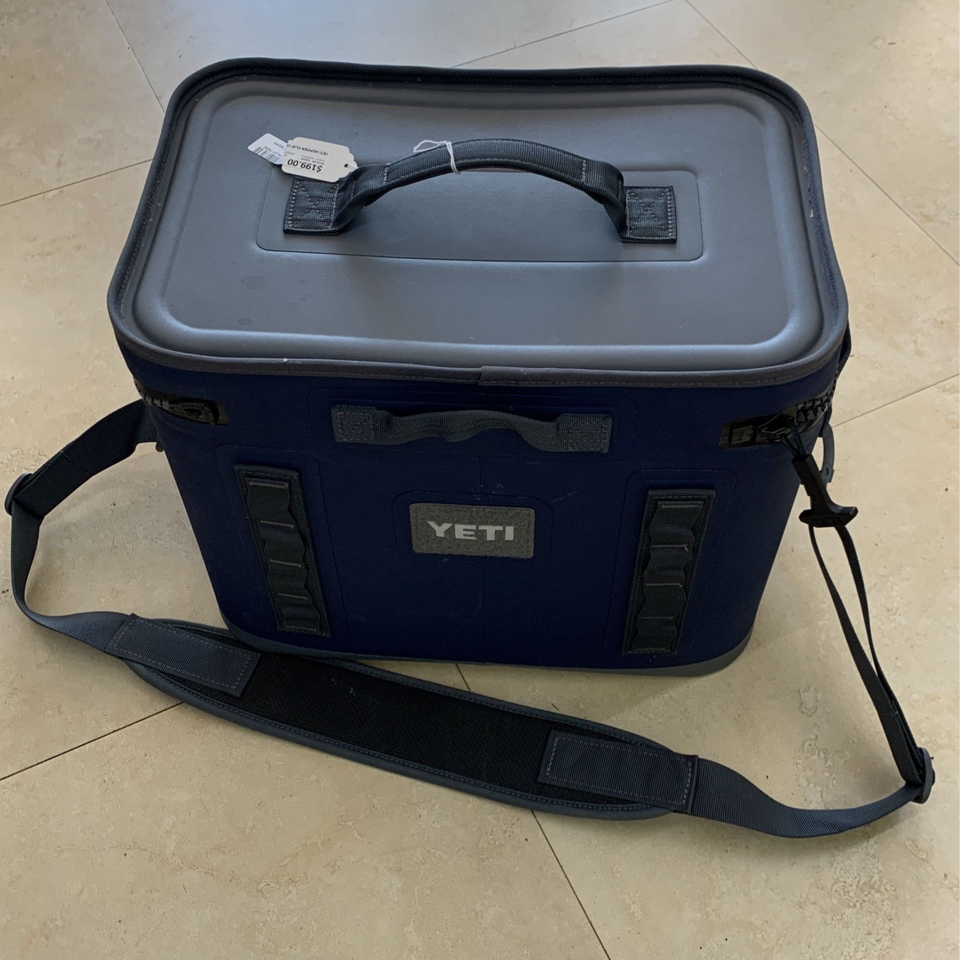 Yeti 18 Hopper Cooler, Used 