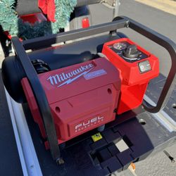 Brand New Milwaukee M18 Compressor 