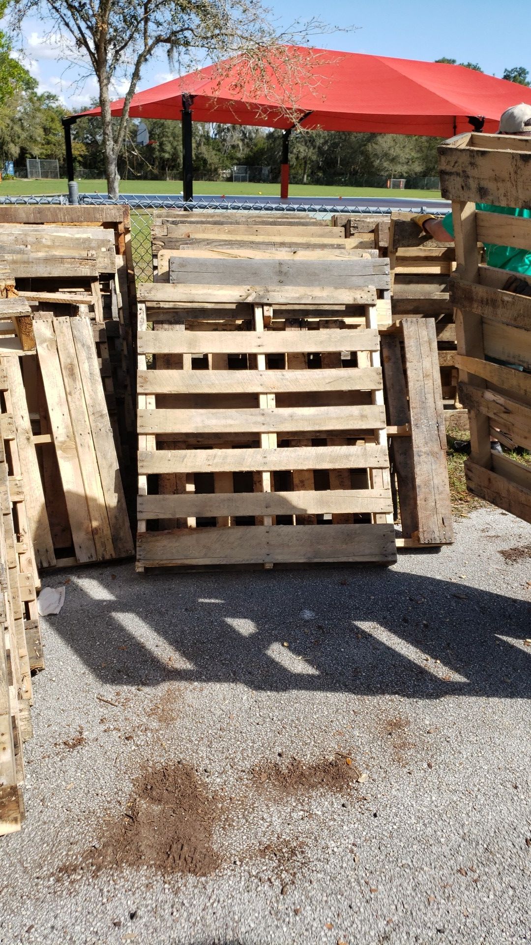 Wooden pallets for Sale in Lithia, FL OfferUp