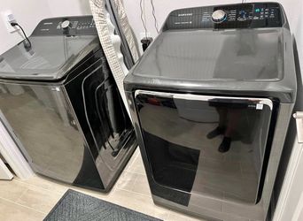 Samsung  Top Load Washer & Front load Dryer Set