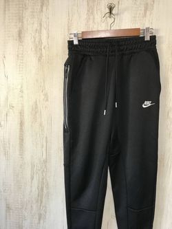 Black Nike Tech Sweat Pants