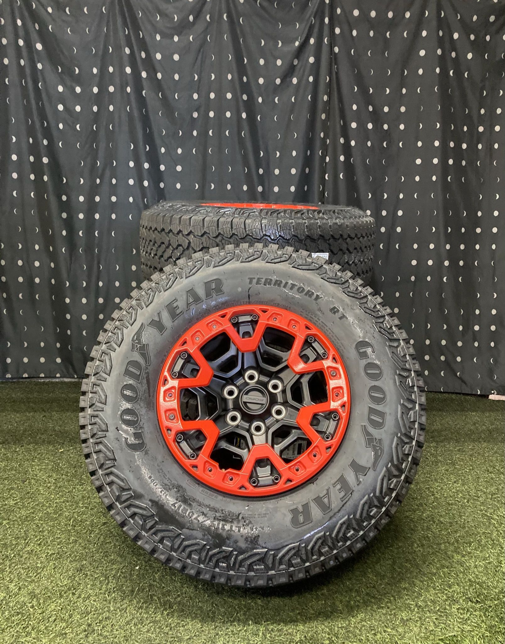 2025 Ford F-150 Raptor R Performance Orange Beadlock 6 Lug Takeoffs 17 Inch OEM Wheels