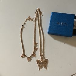 XY Fancy Butterfly Necklace Set