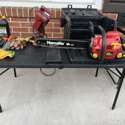 PRICE REDUCED! Chainsaw w All Accessories 