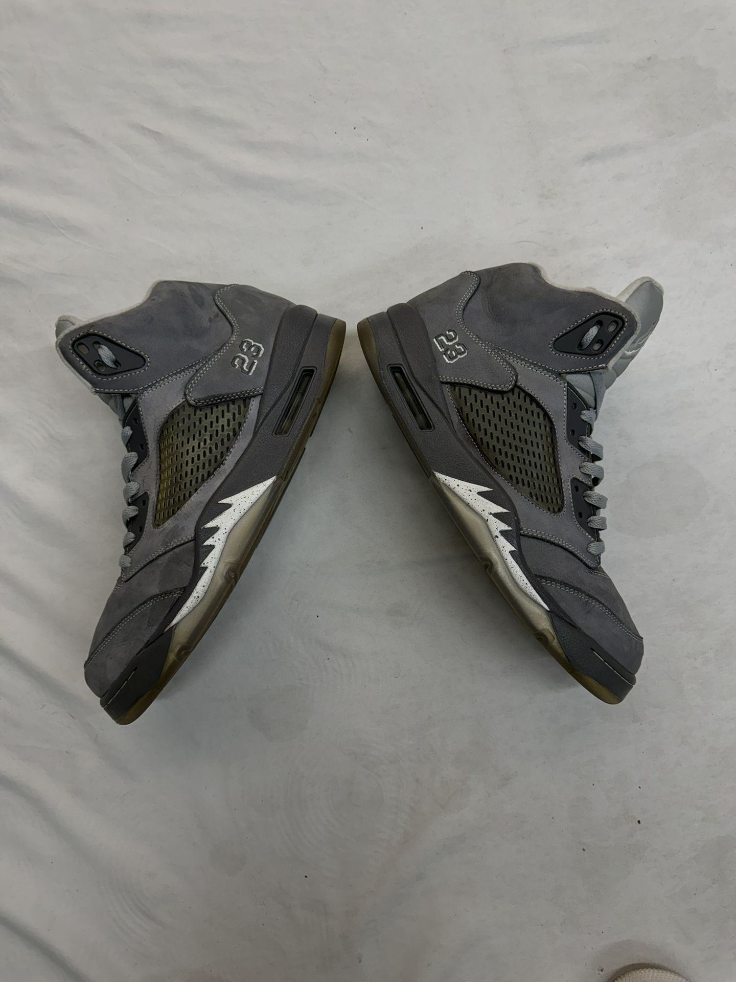 Wolf Grey 5s