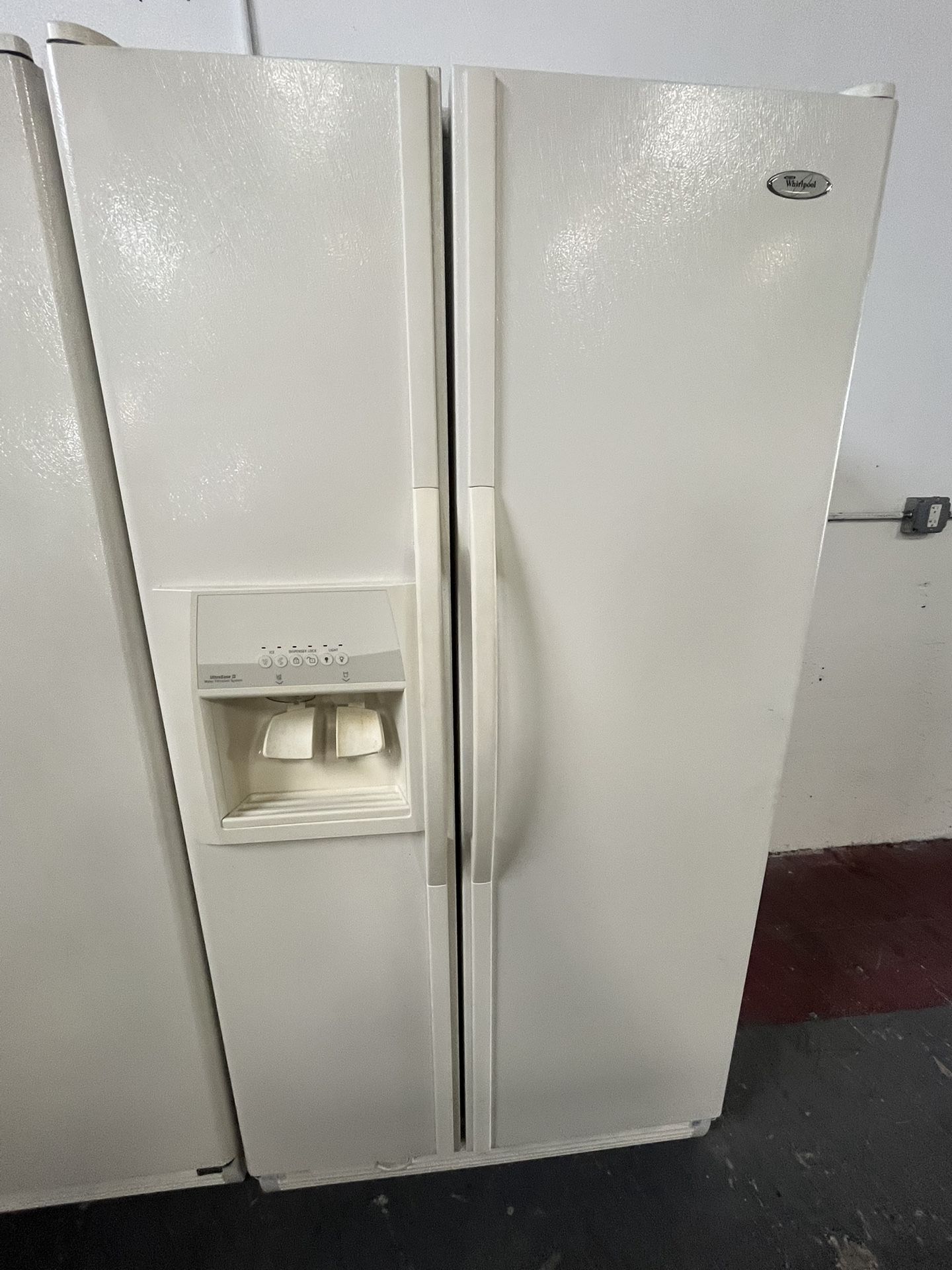 Refrigerator Whirlpool 36”