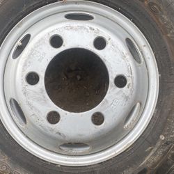 rim with tire 
