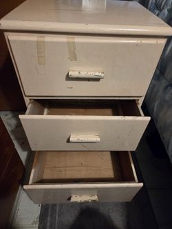3 Drawer Dresser