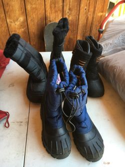 Snow boots