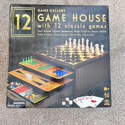 Game House With 12 Classic Games