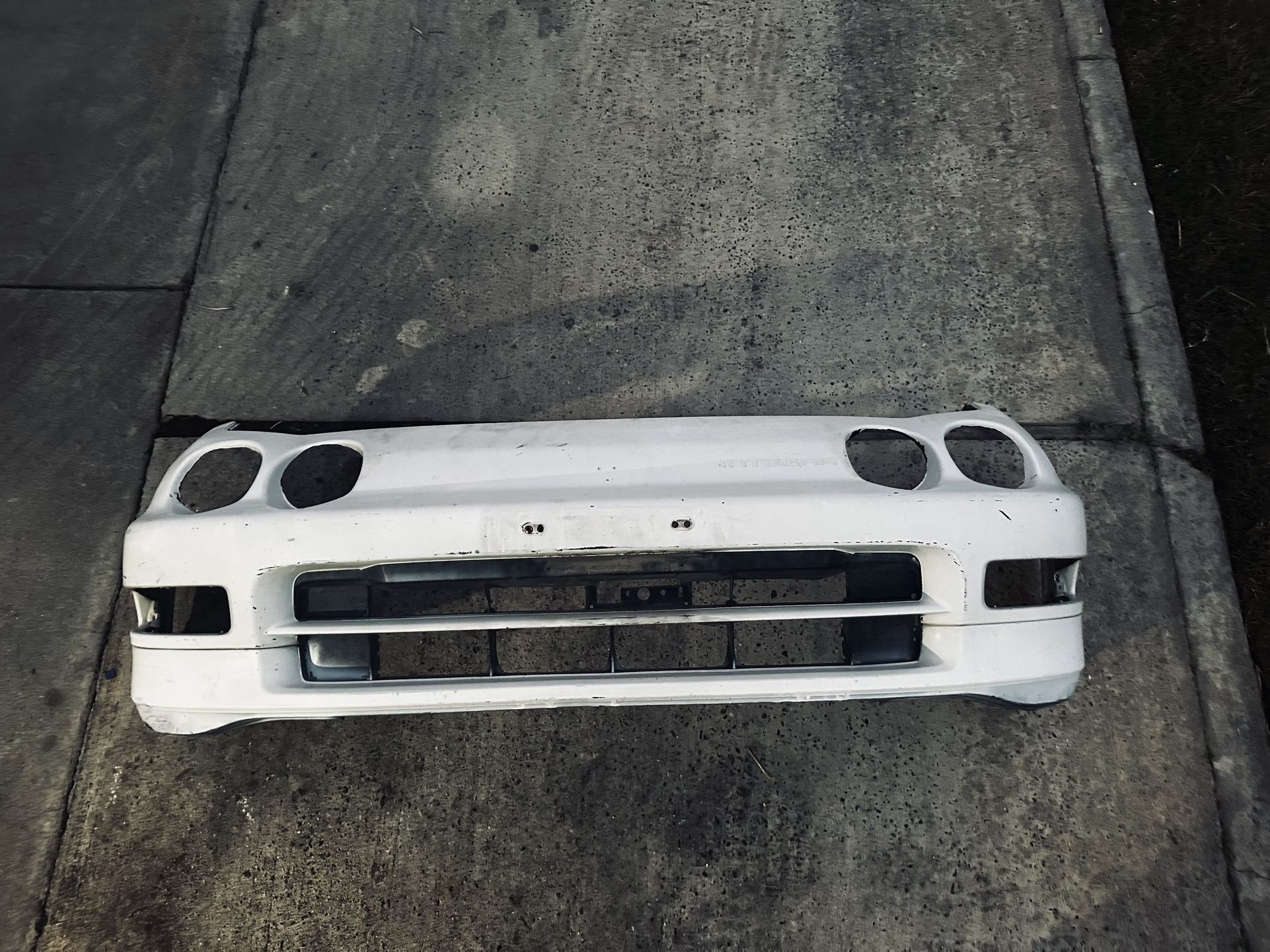 Acura Integra bumper