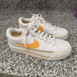 Nike  Court Legacy Lift