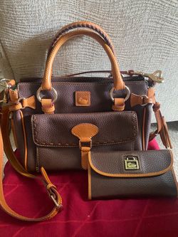 Dooney Bourke purse with valet
