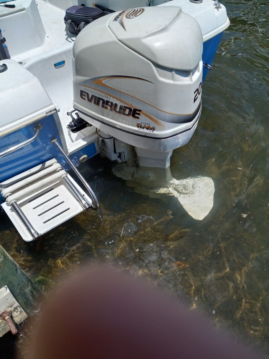 Outboard Engine Low Compression One Cylinder for Sale in Carol City, FL
