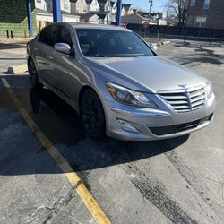 2012 Hyundai Genesis 5.0 R Spec