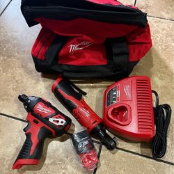 Milwaukee M12 1/4 in. Hex Screwdriver and 3/8 in. Ratchet Combo Kit (2-Tool)