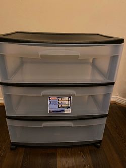 3 plastic drawers with wheels