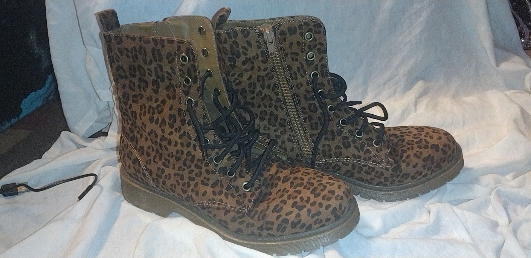 Women's Cheetah Print Boots