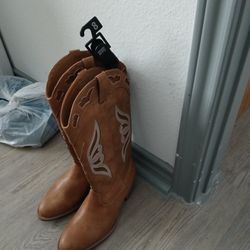 Boots For Sale They Are New