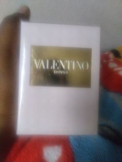Valentino Donna Perfume Box