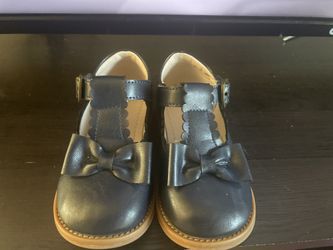 Toddler Uniform Shoes Size 7