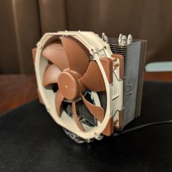 Noctua NH-U14S CPU Cooler with NF-A15 140mm Fan
