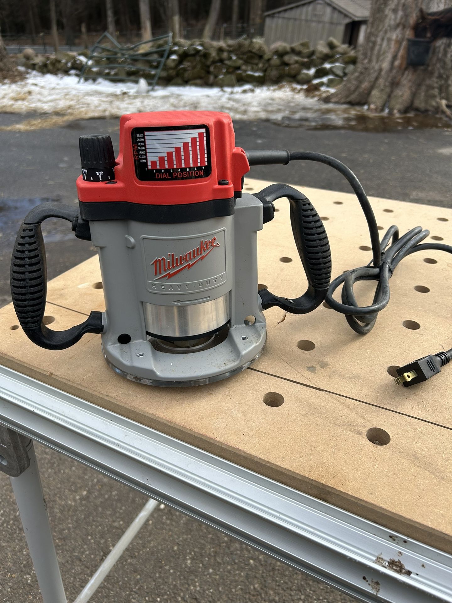 Milwaukee Heavy Duty Router