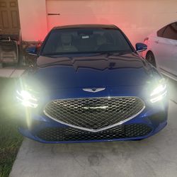 2022 Genesis G70