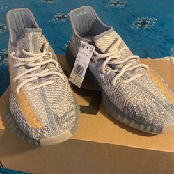 Yeezy Boost 300