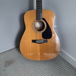 Yamaha FG-412 Acoustic Guitar