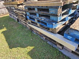 Free 30 Pallets Must Be Able To Pick Them All Up