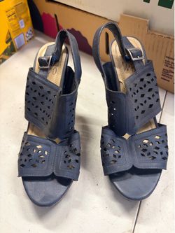 Size 6.5 Women’s Heels