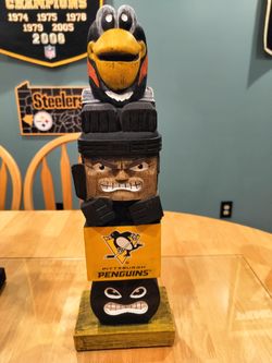 Pittsburgh Penguins Tiki Totem Figurine