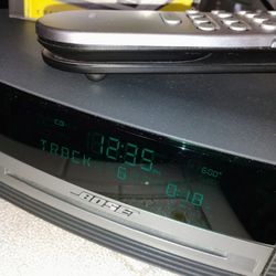 Bose Wave CD/Radio W/Remote Working 