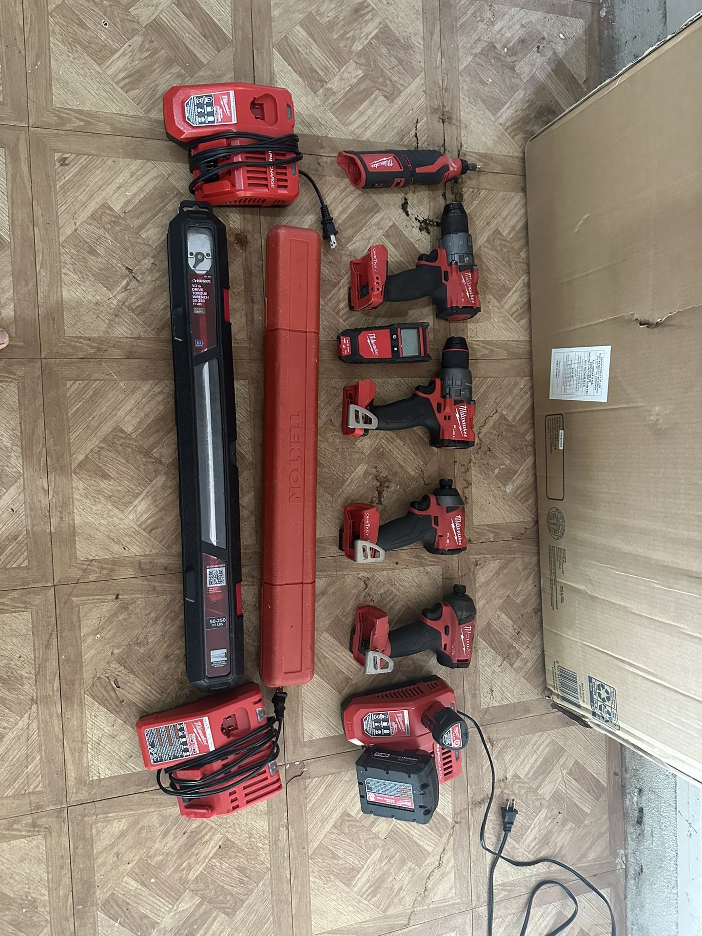 Milwaukee Set Pick Up Only Cash Only