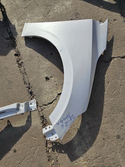 Nissan Sentra right fender Oem