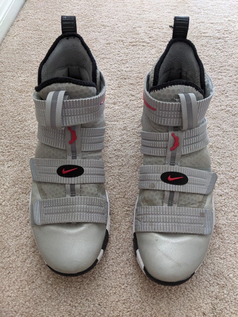 Nike LeBron Soldier 11, Silver Size 897646 007