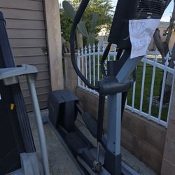 Reebok Elliptical Machine 
