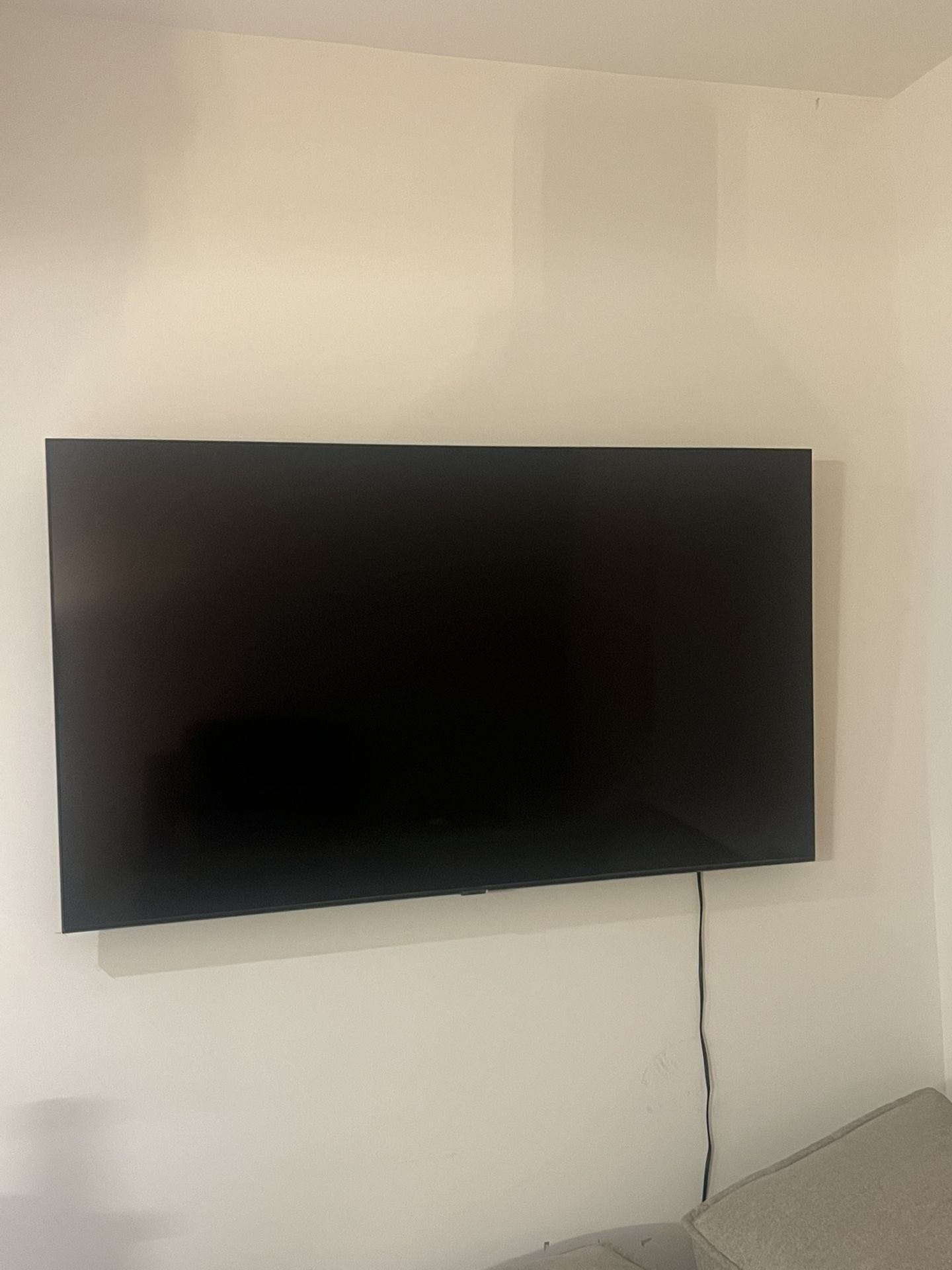 60 Inch 4K Samsung smart TV