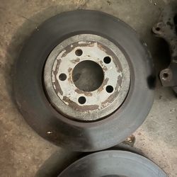 2008 5.7 Hemi FRONT USED Calipers And Rotors 