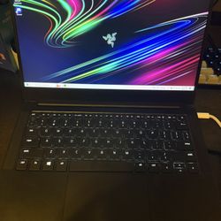Razer Blade : model rz090310