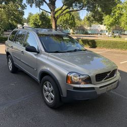 2004 Volvo XC90 