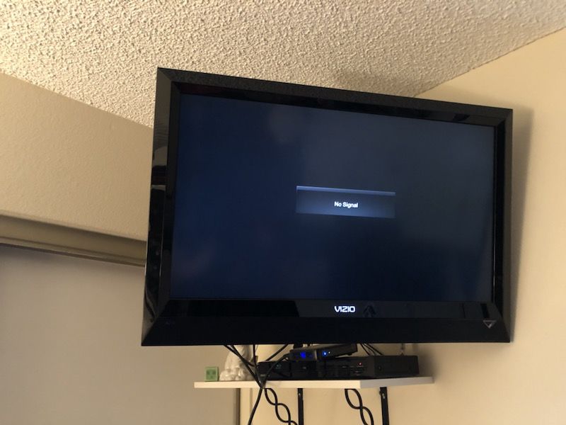 TV 32 inch