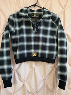County FB crop top plaid button up size large but fits like a small