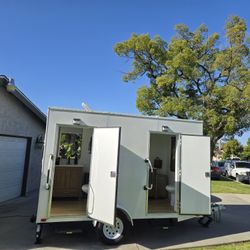 Luxury Event Restrooms 