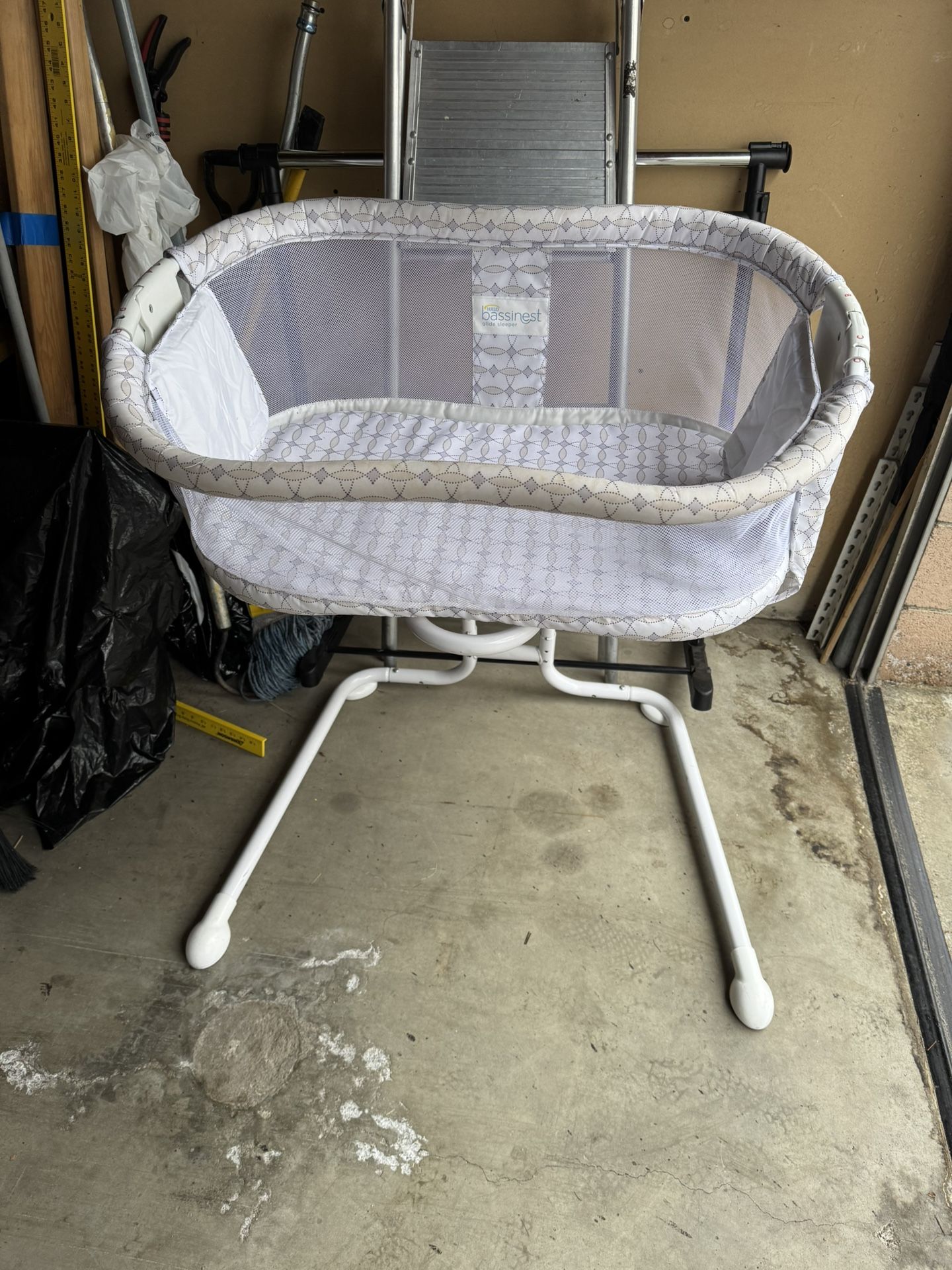 Bassinet Sleeper